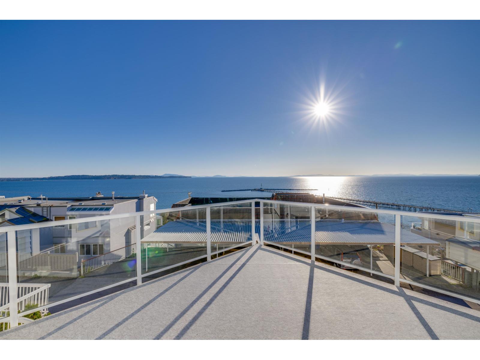 15152 VICTORIA AVENUE, White Rock