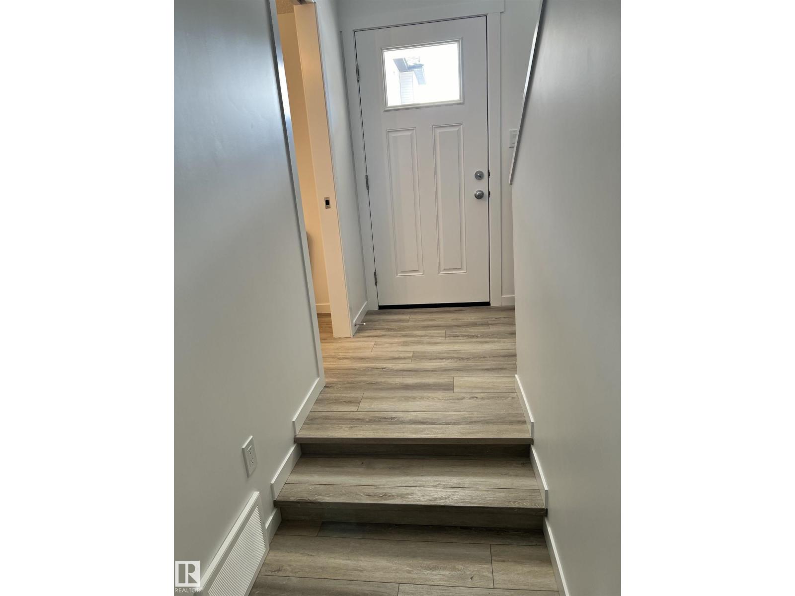 #64 17832 78 ST NW, Edmonton