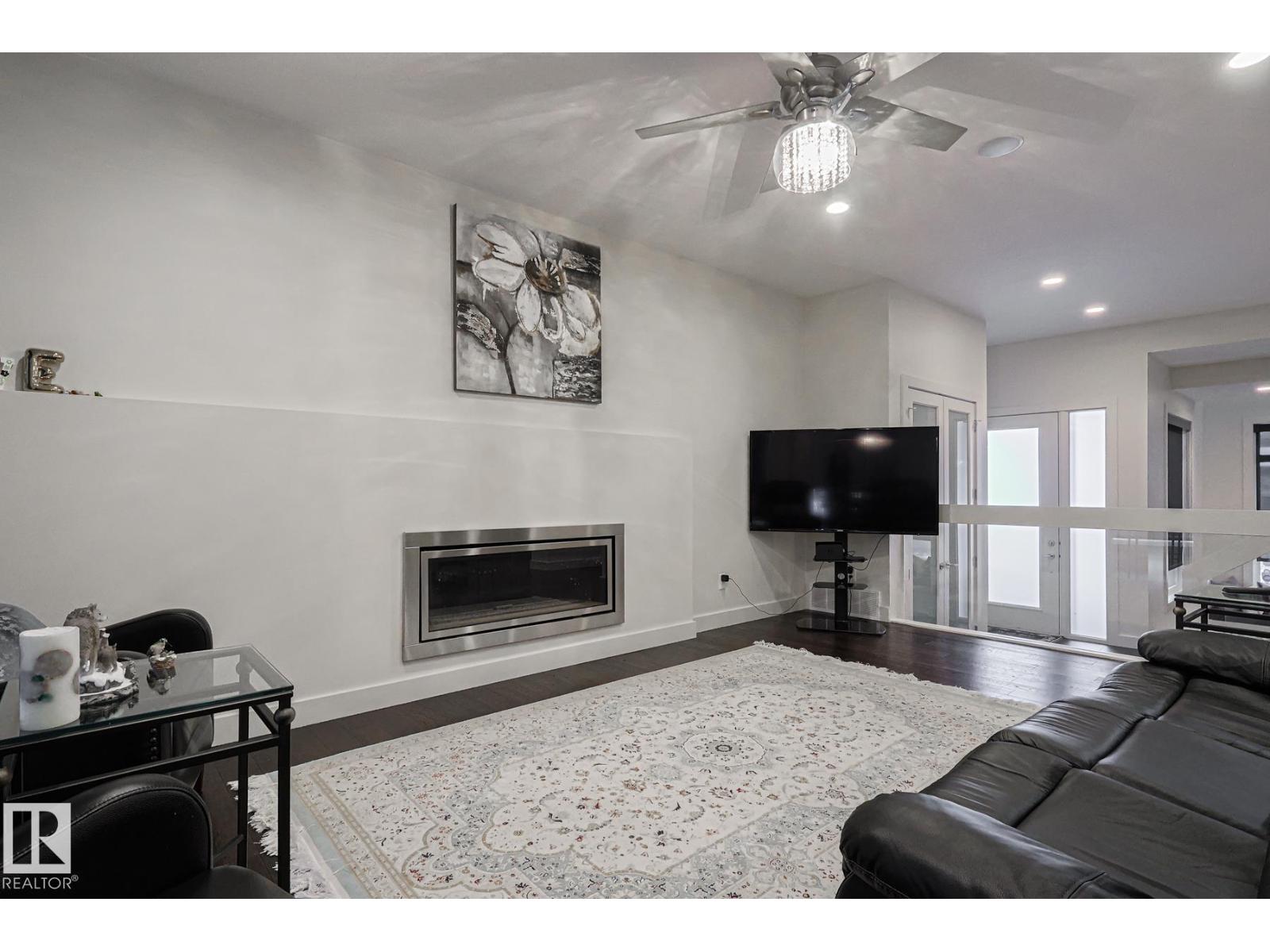 1116 HAINSTOCK GREEN GR SW, Edmonton