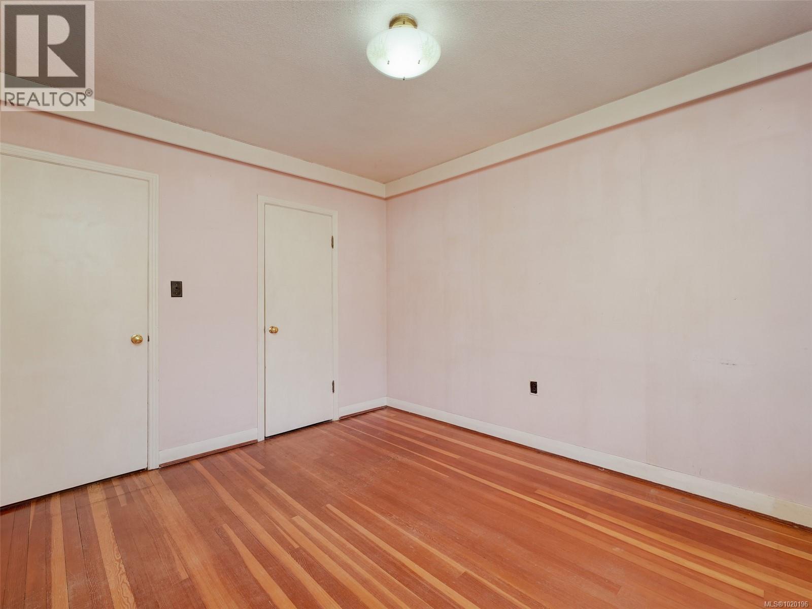  1233 Tattersall Drive, Saanich