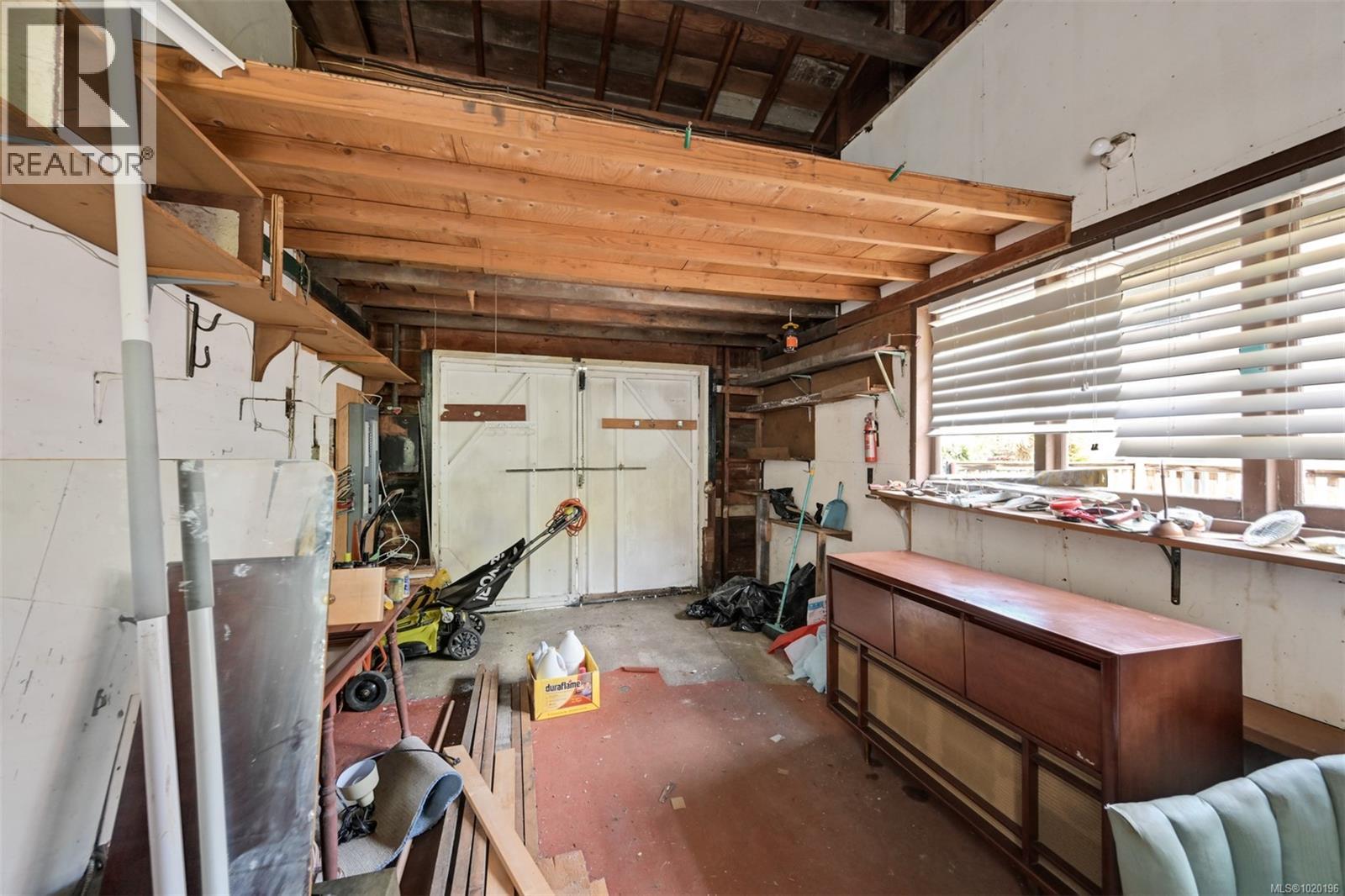  1233 Tattersall Drive, Saanich