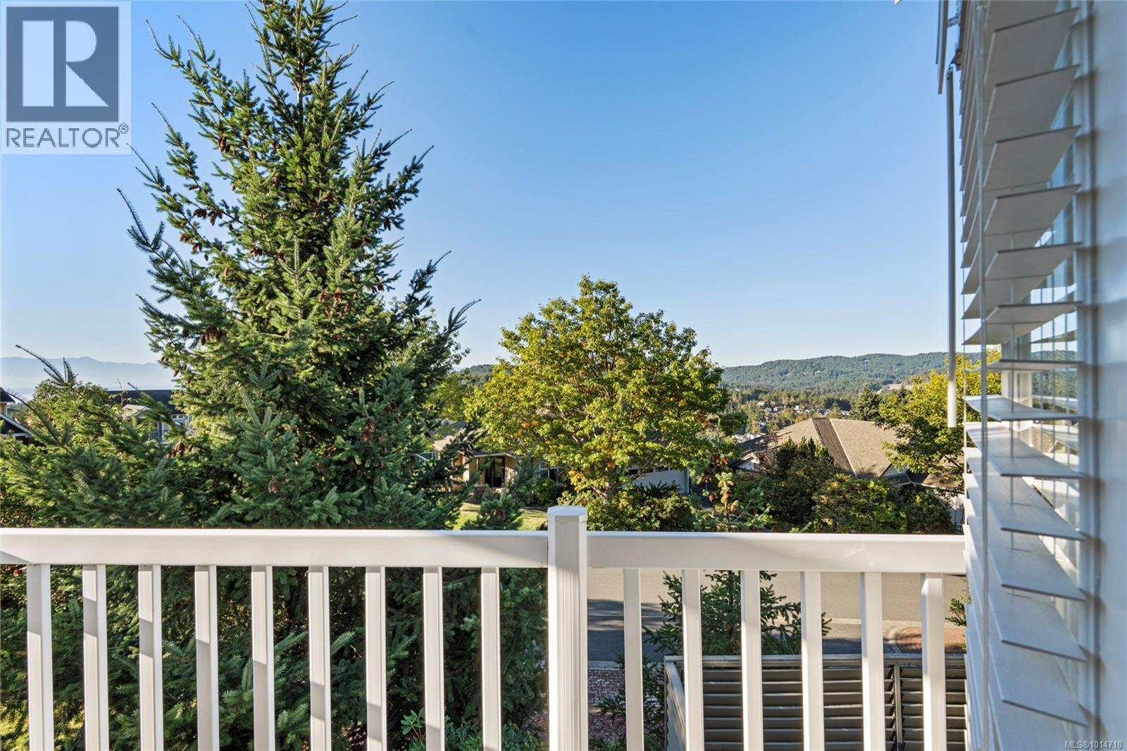 3556 Sun Hills, Langford