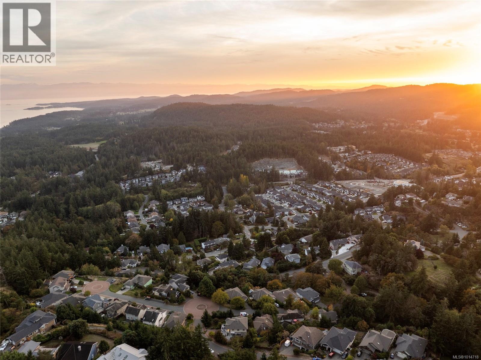 3556 Sun Hills, Langford