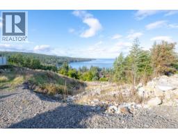 1929 Highland Rd, Nanoose Bay, BC V9P9H6 Photo 24