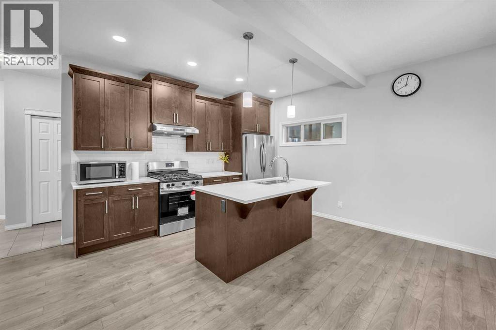 Single Family House for Sale in  Savanna Lane NE Saddle Ridge Calgary 