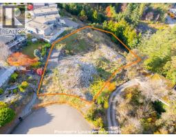 1929 Highland Rd, Nanoose Bay, BC V9P9H6 Photo 7