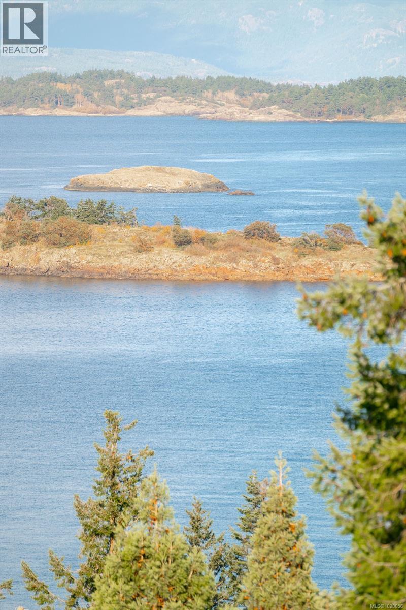  1929 Highland Road, Nanoose Bay