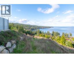 1929 Highland Rd, Nanoose Bay, BC V9P9H6 Photo 25
