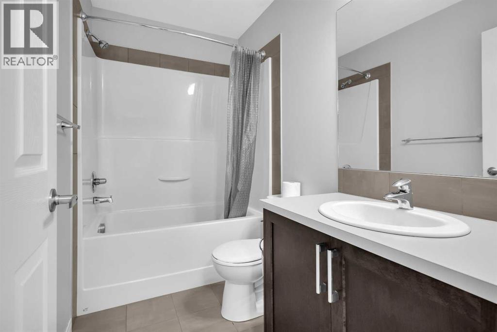 Single Family House for Sale in  Savanna Lane NE Saddle Ridge Calgary 