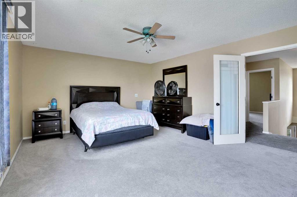 Single Family House for Sale in  Chaparral Drive SE Chaparral Calgary 