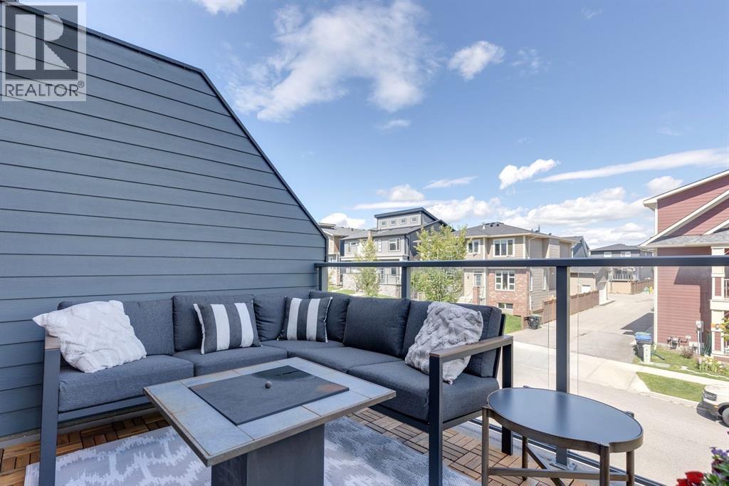 Single Family House for Sale in  Sage Bluff Gate NW Sage Hill Calgary 