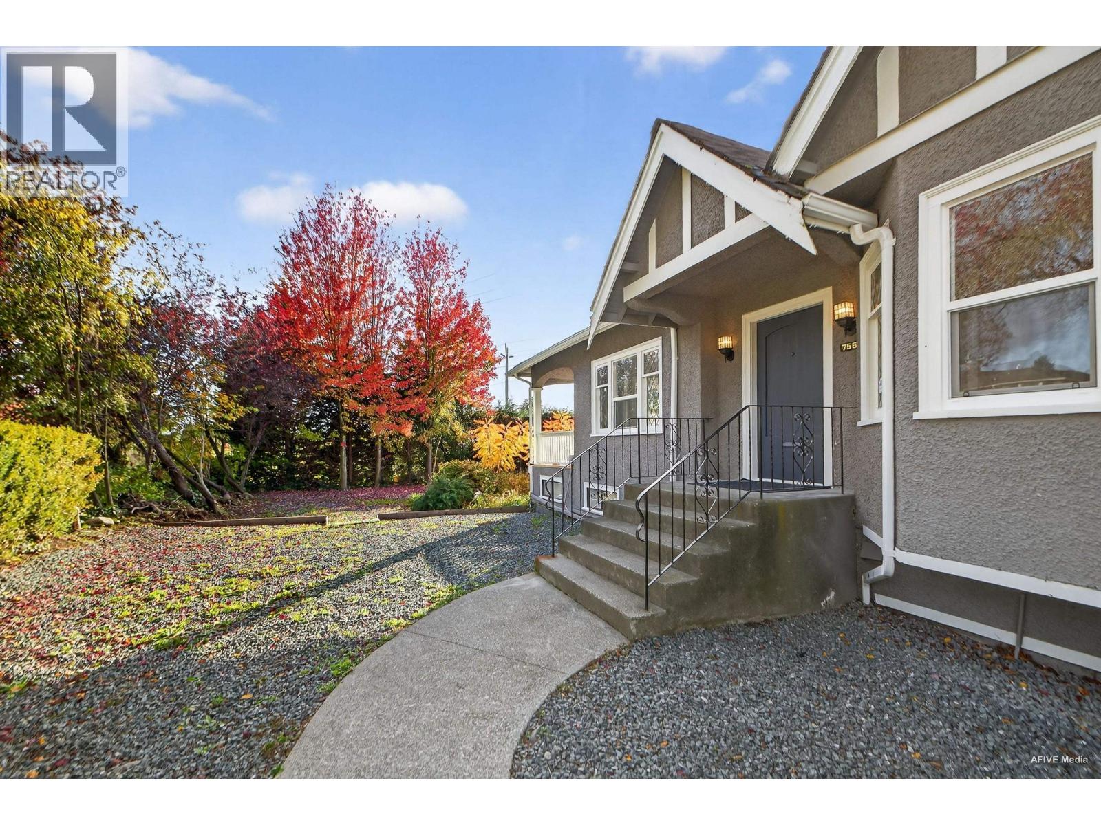 7561 ANGUS DRIVE, Vancouver