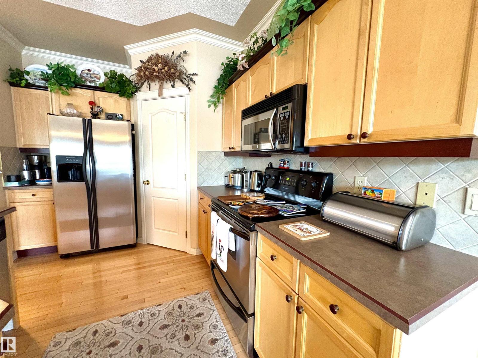 #15 17603 99 ST NW, Edmonton