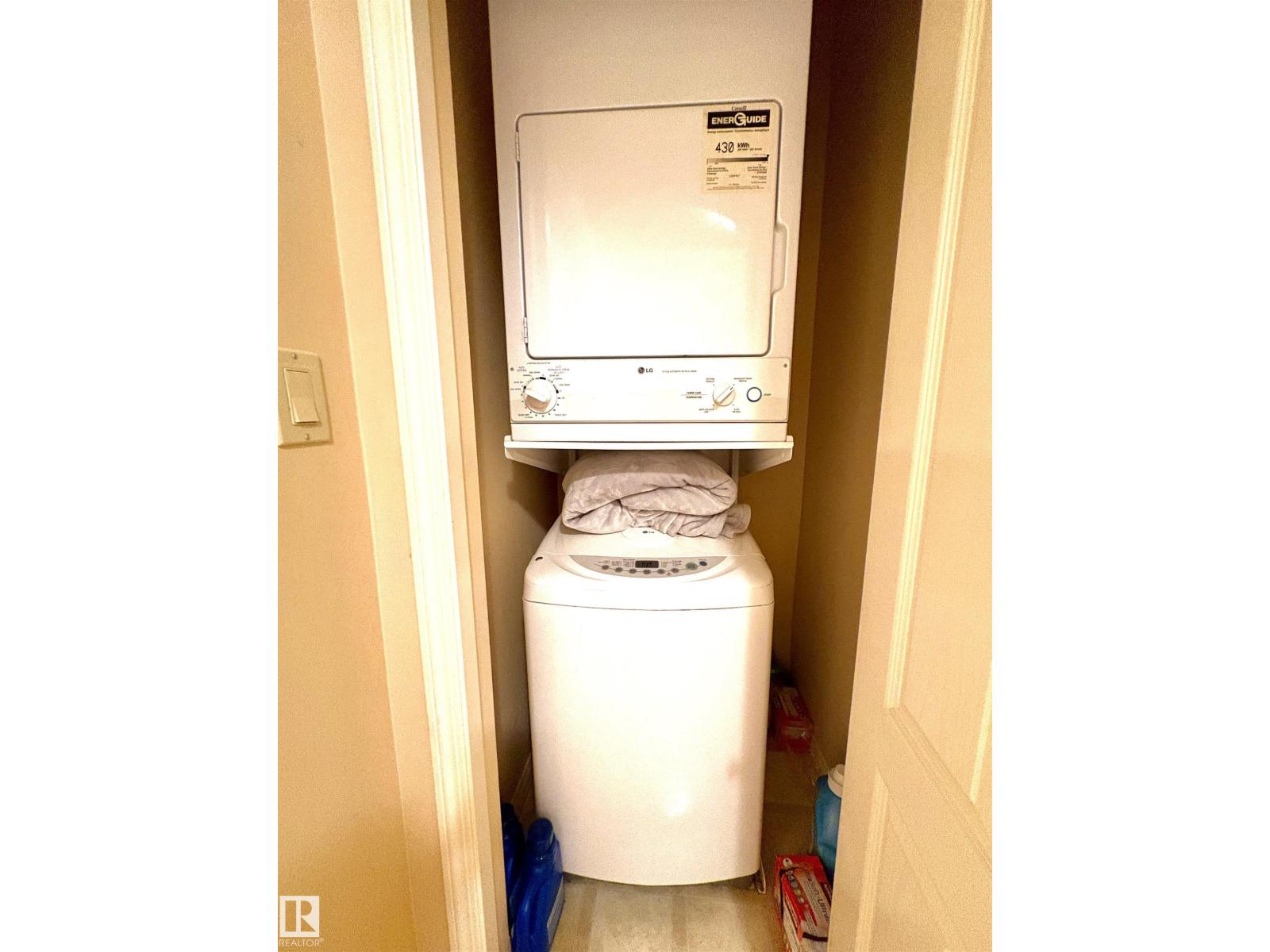 #15 17603 99 ST NW, Edmonton