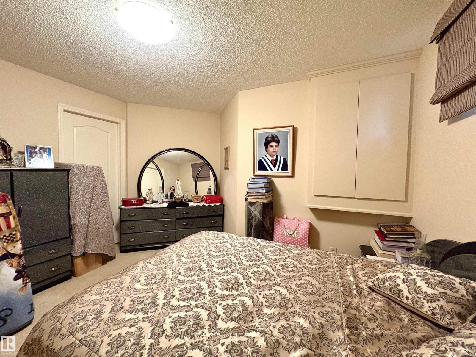 #15 17603 99 ST NW, Edmonton