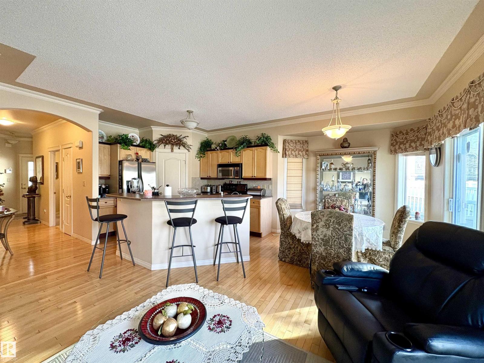 #15 17603 99 ST NW, Edmonton