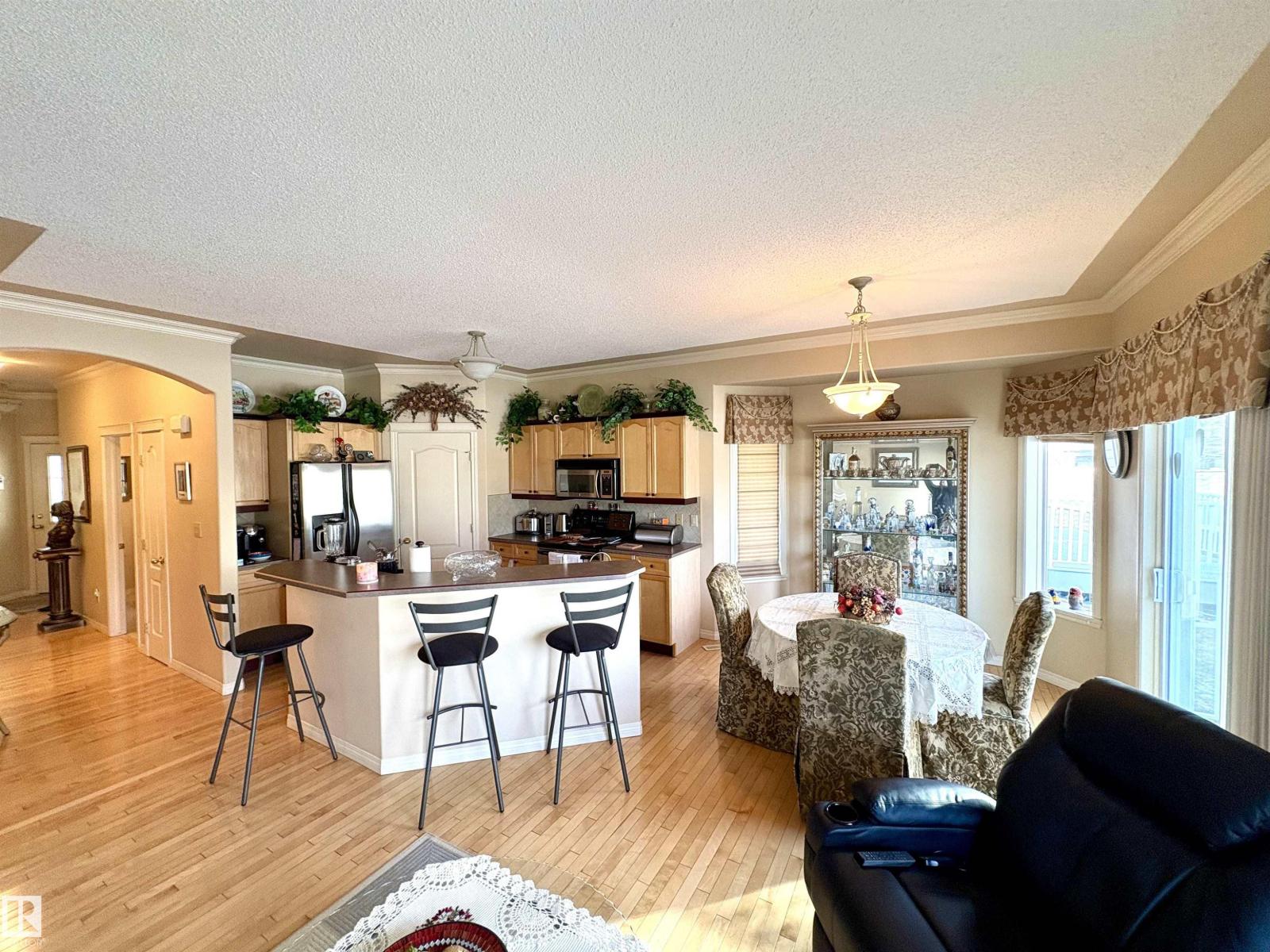 #15 17603 99 ST NW, Edmonton