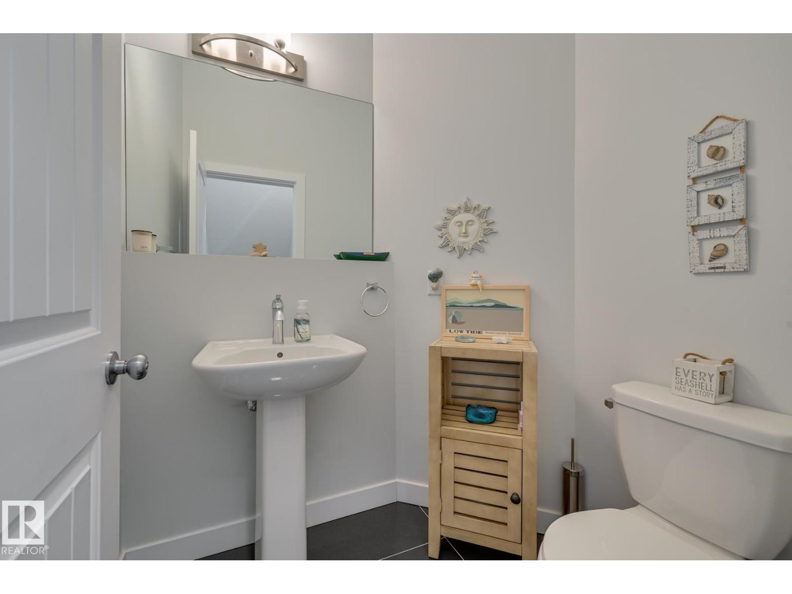 #35 723 172 ST SW, Edmonton