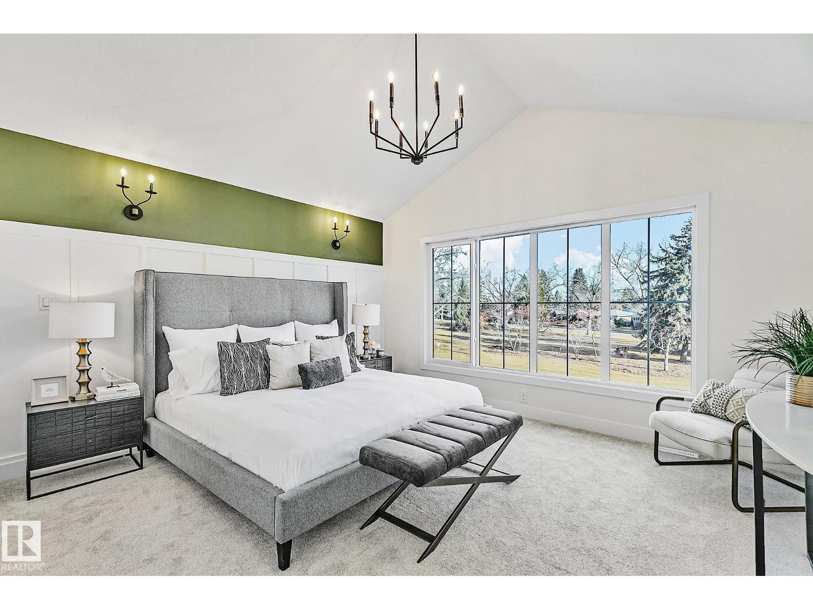 10404 70 ST NW, Edmonton