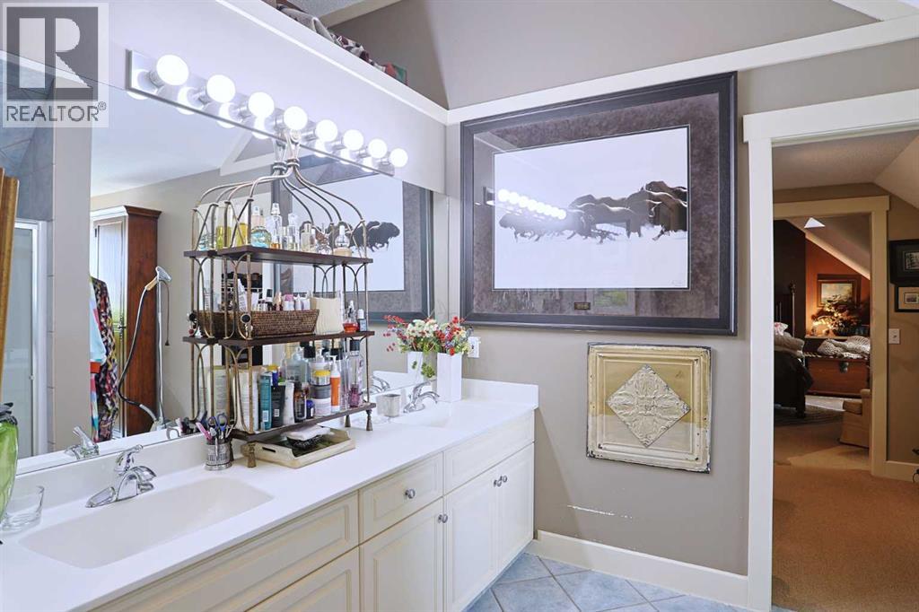 Single Family House for Sale in  Garrison Square SW Garrison Woods Calgary 