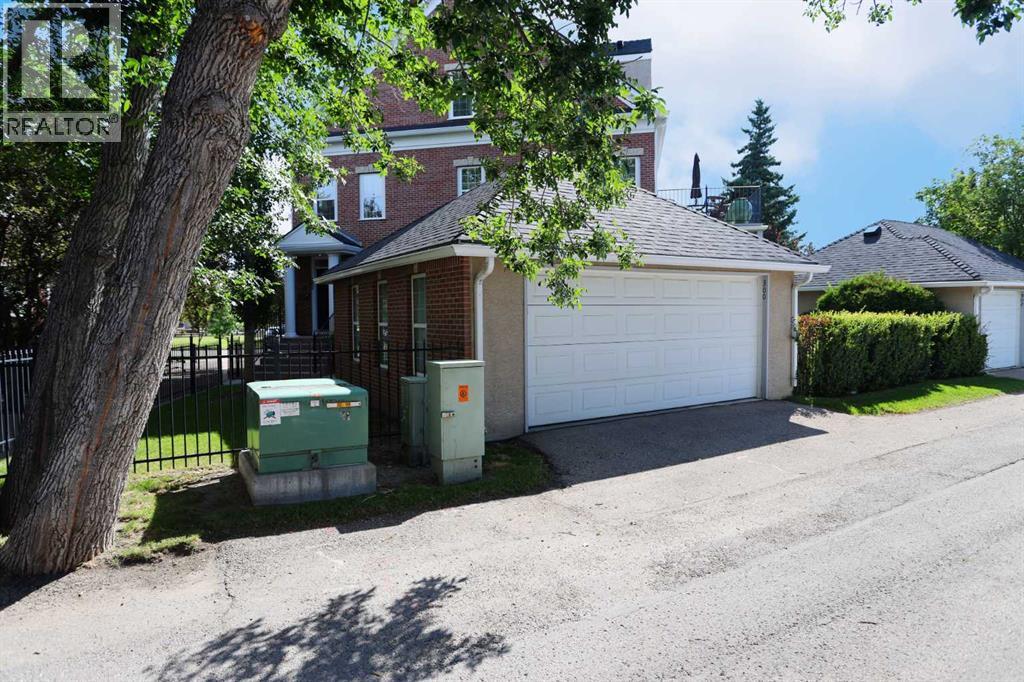 Single Family House for Sale in  Garrison Square SW Garrison Woods Calgary 