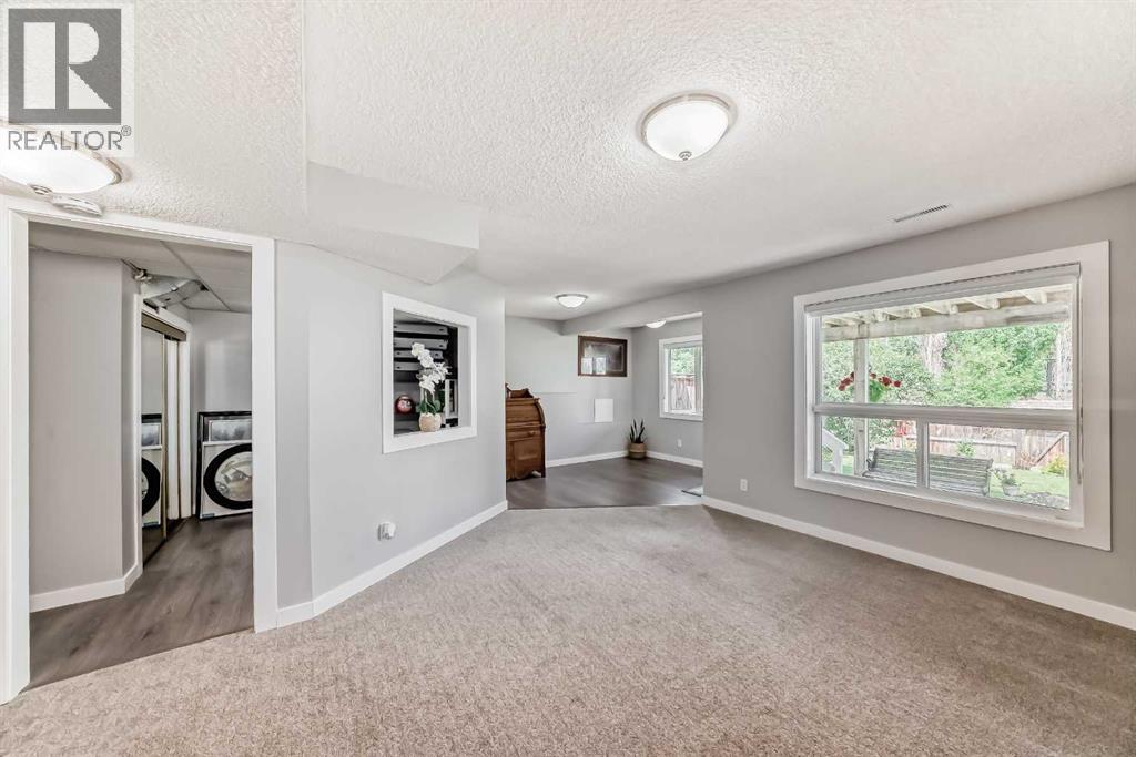 Single Family House for Sale in  Coverton Circle NE Coventry Hills Calgary 