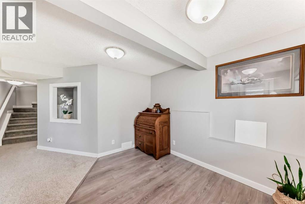 Single Family House for Sale in  Coverton Circle NE Coventry Hills Calgary 