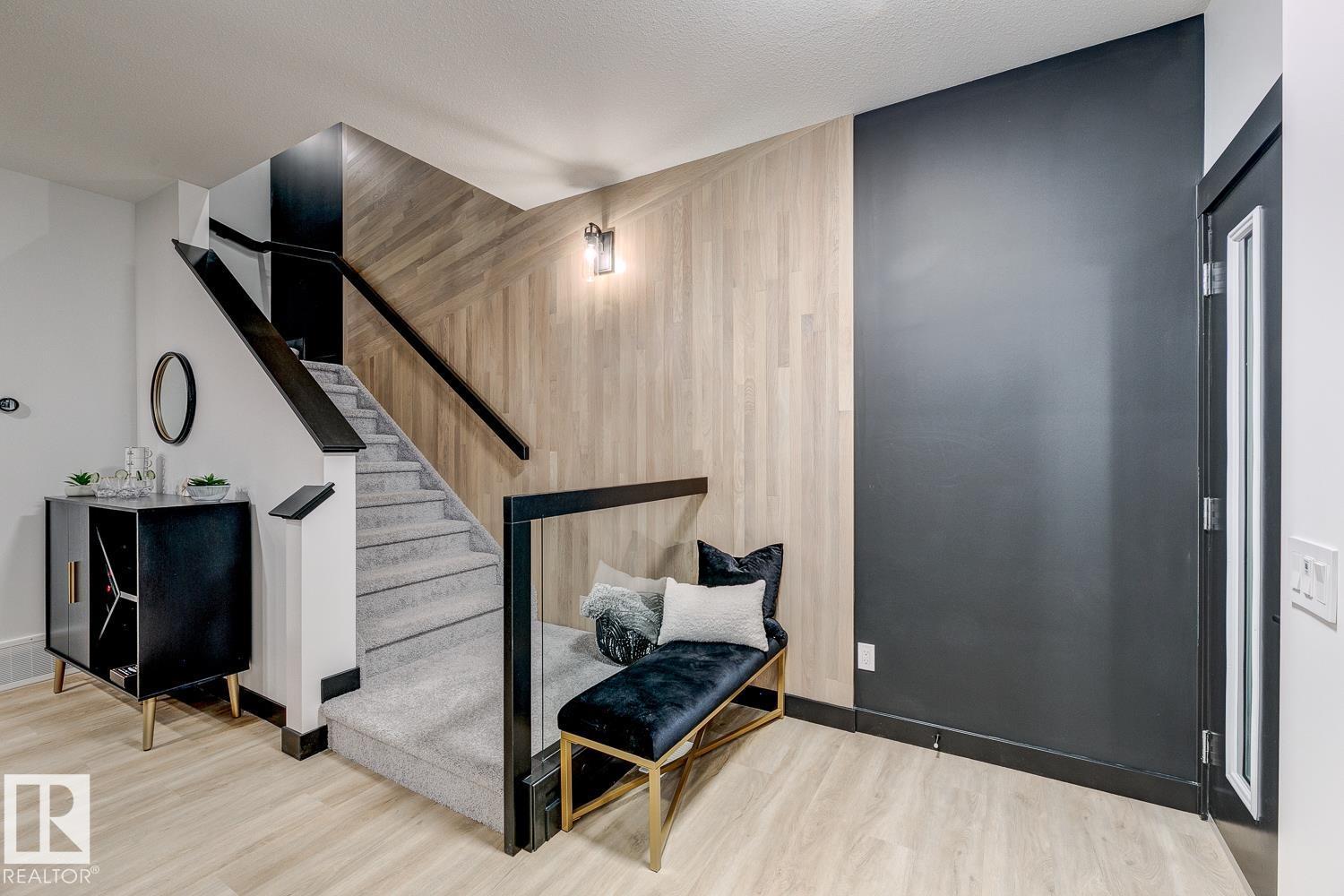 4168 Kinglet Drive NW, Edmonton