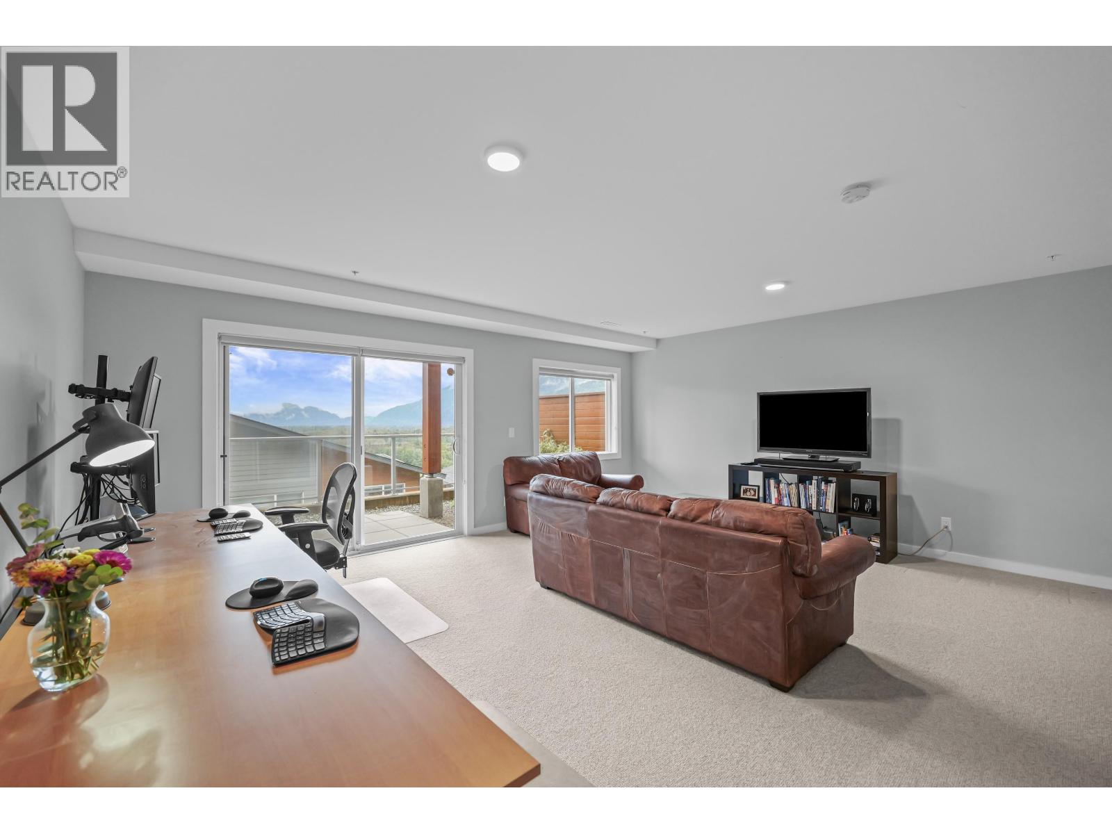 5 41365 SKYRIDGE PLACE, Squamish