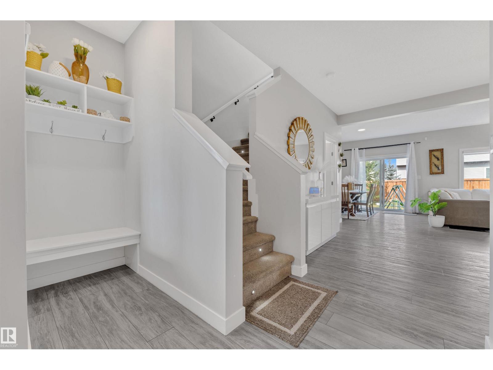 252 39 AV NW, Edmonton