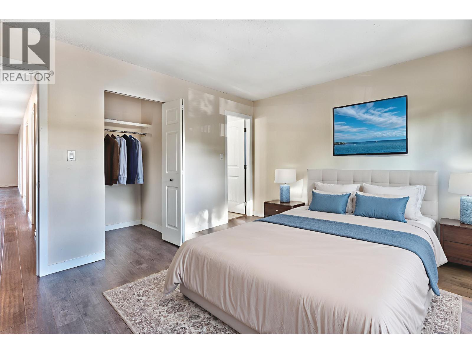 5842 WOODSWORTH STREET, Burnaby