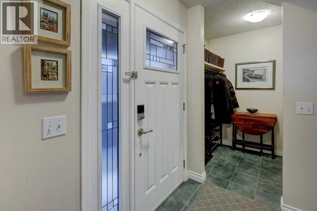 Single Family House 5 Level for Sale in  Hawkville Place NW Hawkwood Calgary 