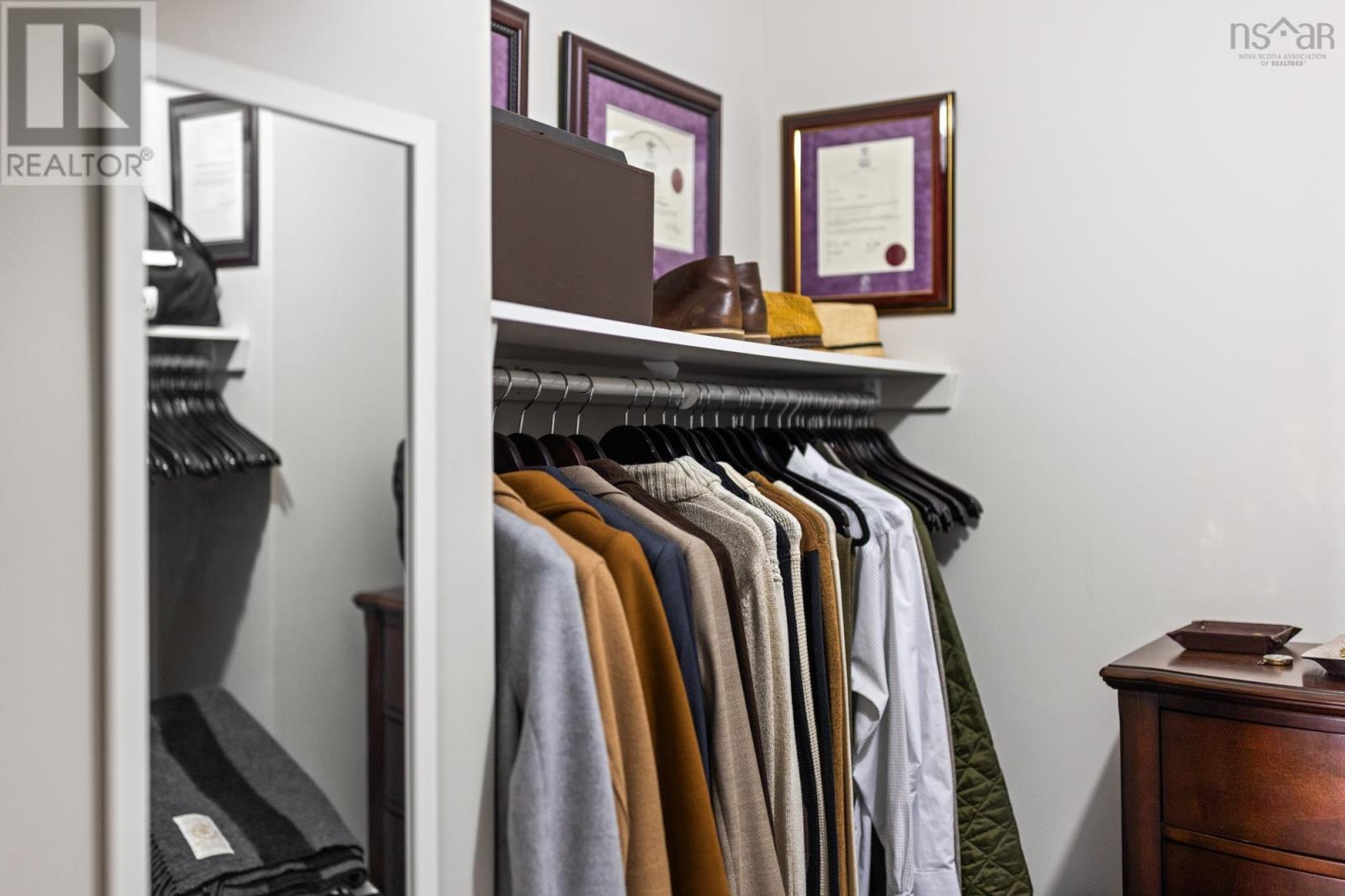 Property 13 of 22 of 202 6369 Coburg Road