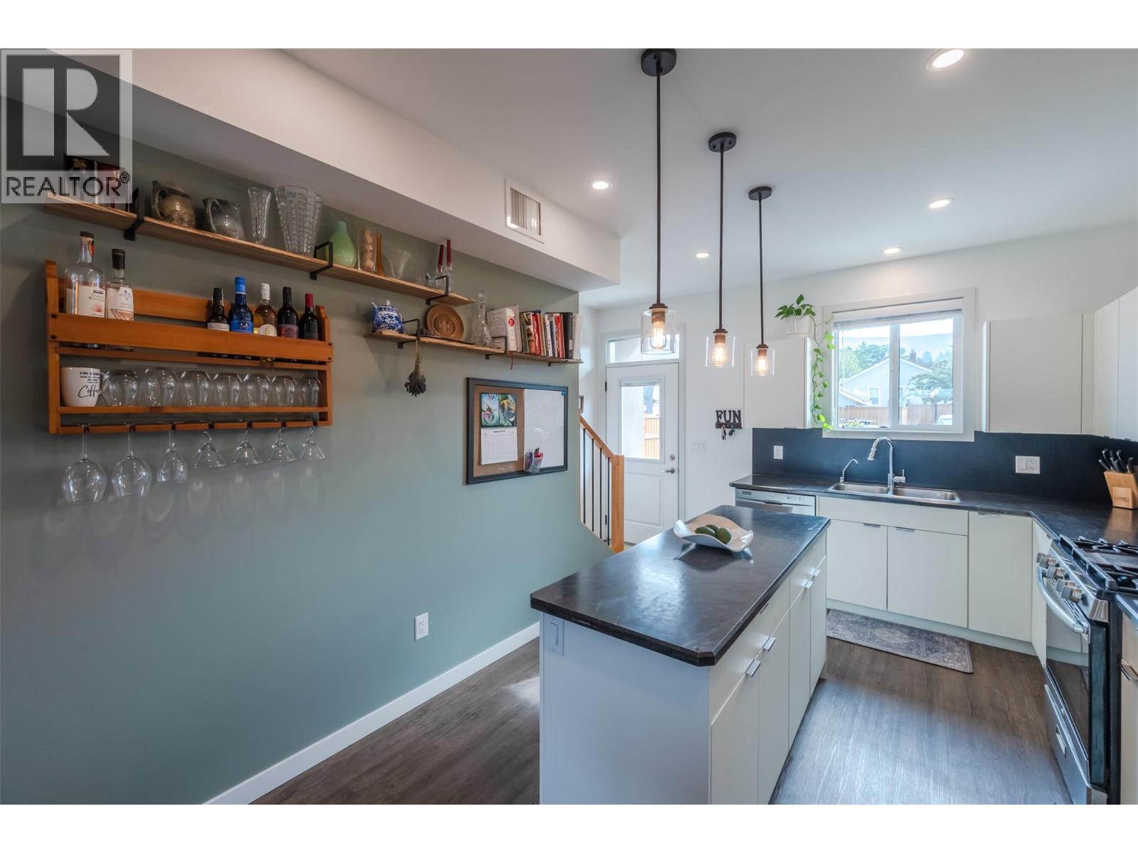 1228 Government Street Unit# 102, Penticton