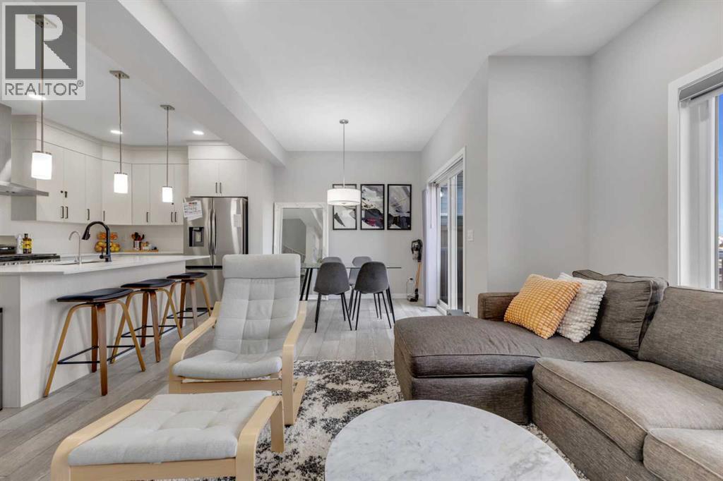 Single Family House for Sale in  Creekstone Circle SW Pine Creek Calgary 