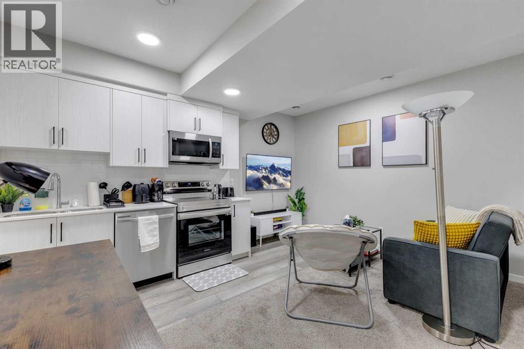 Single Family House for Sale in  Creekstone Circle SW Pine Creek Calgary 