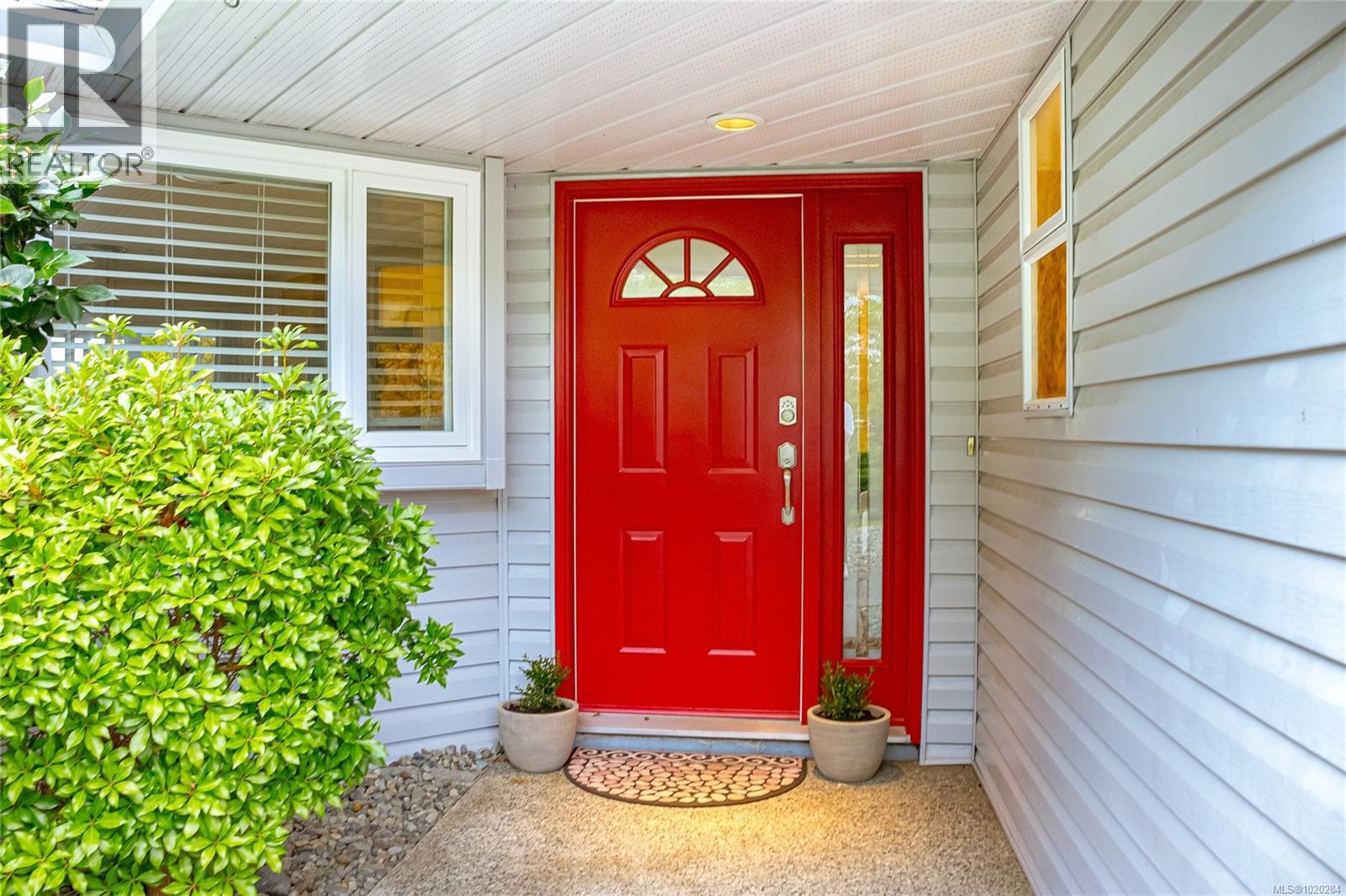 550 Fairways Pl, Cobble Hill