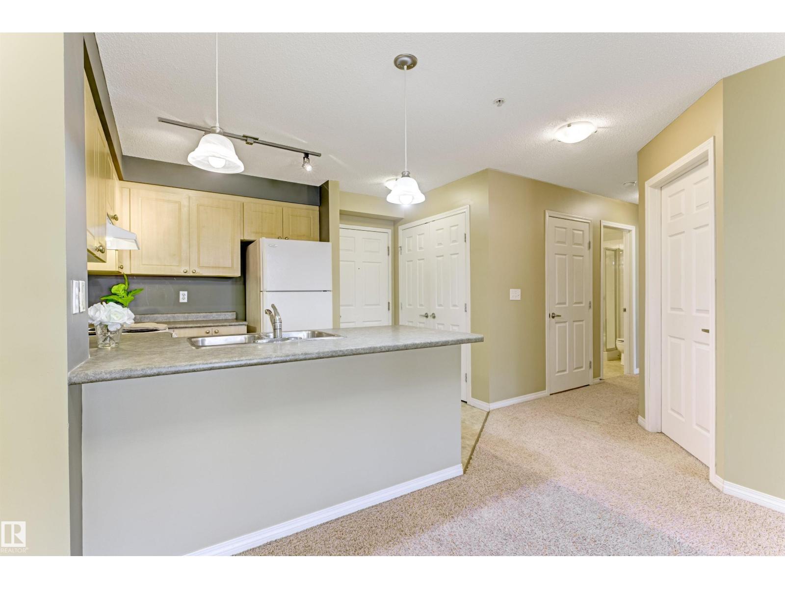 #412 630 MCALLISTER LO SW, Edmonton