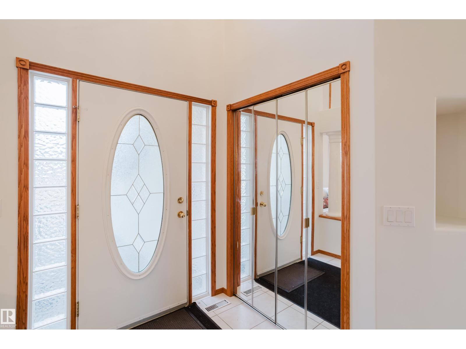 13054 158 AV NW, Edmonton