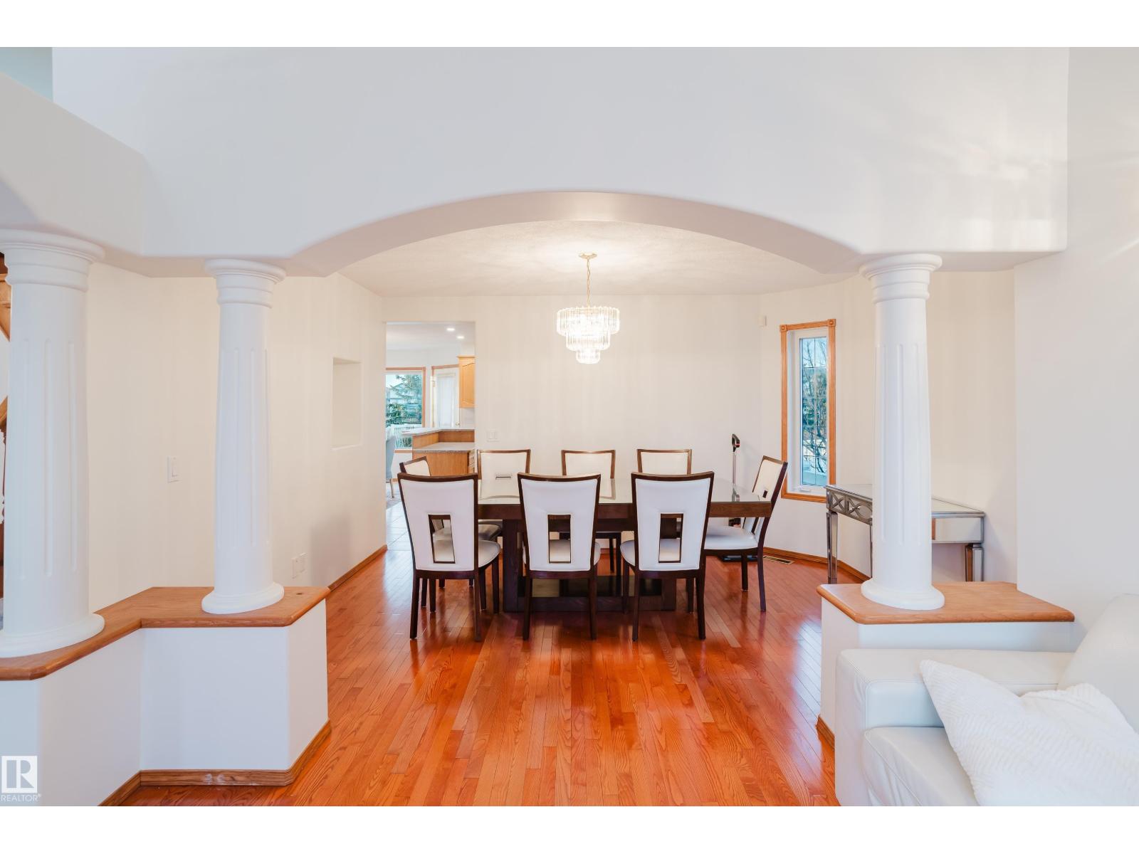 13054 158 AV NW, Edmonton