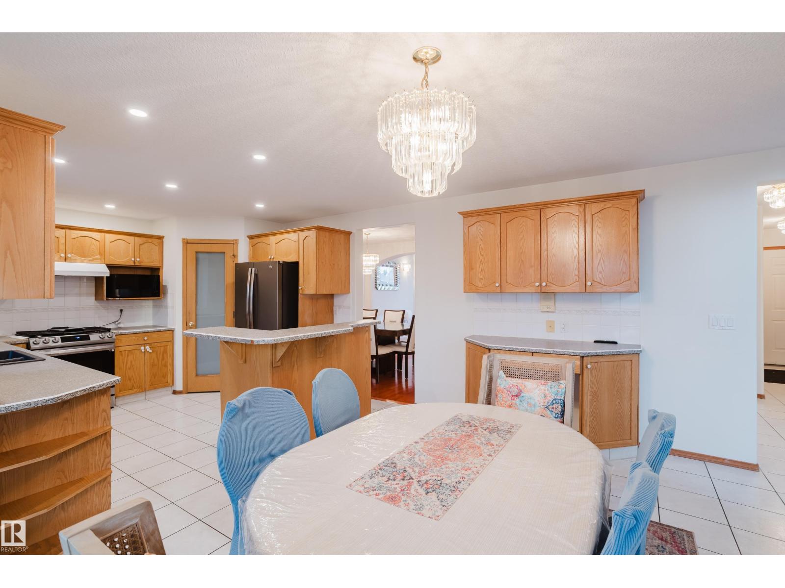 13054 158 AV NW, Edmonton