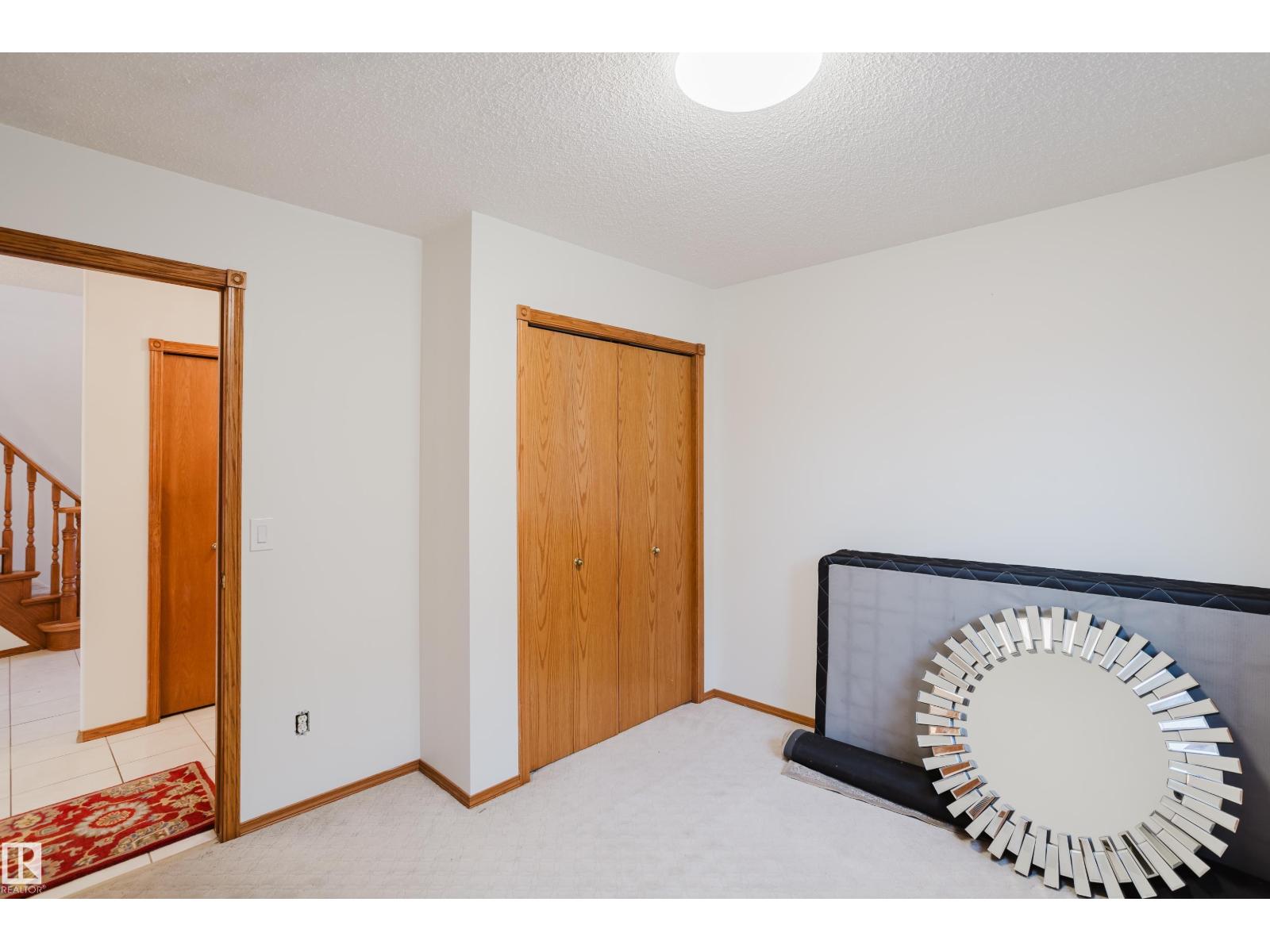 13054 158 AV NW, Edmonton