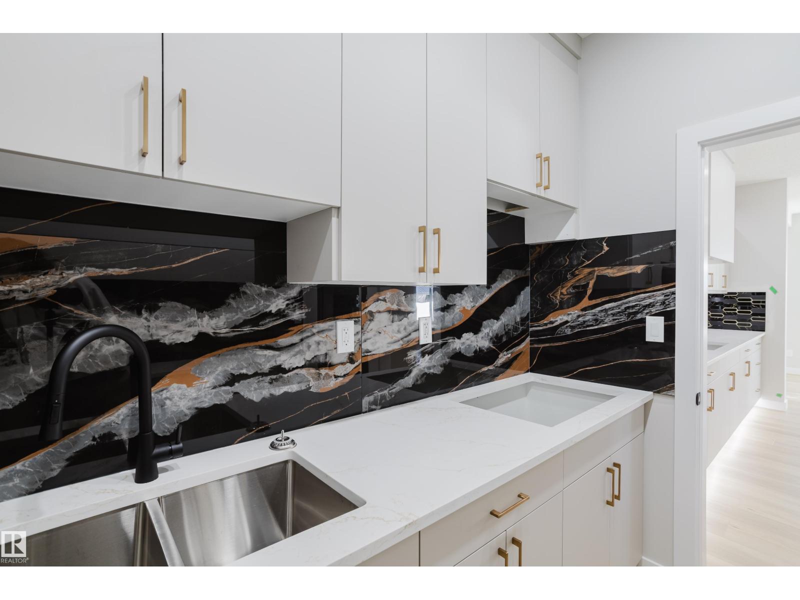 15108 14 ST NW, Edmonton