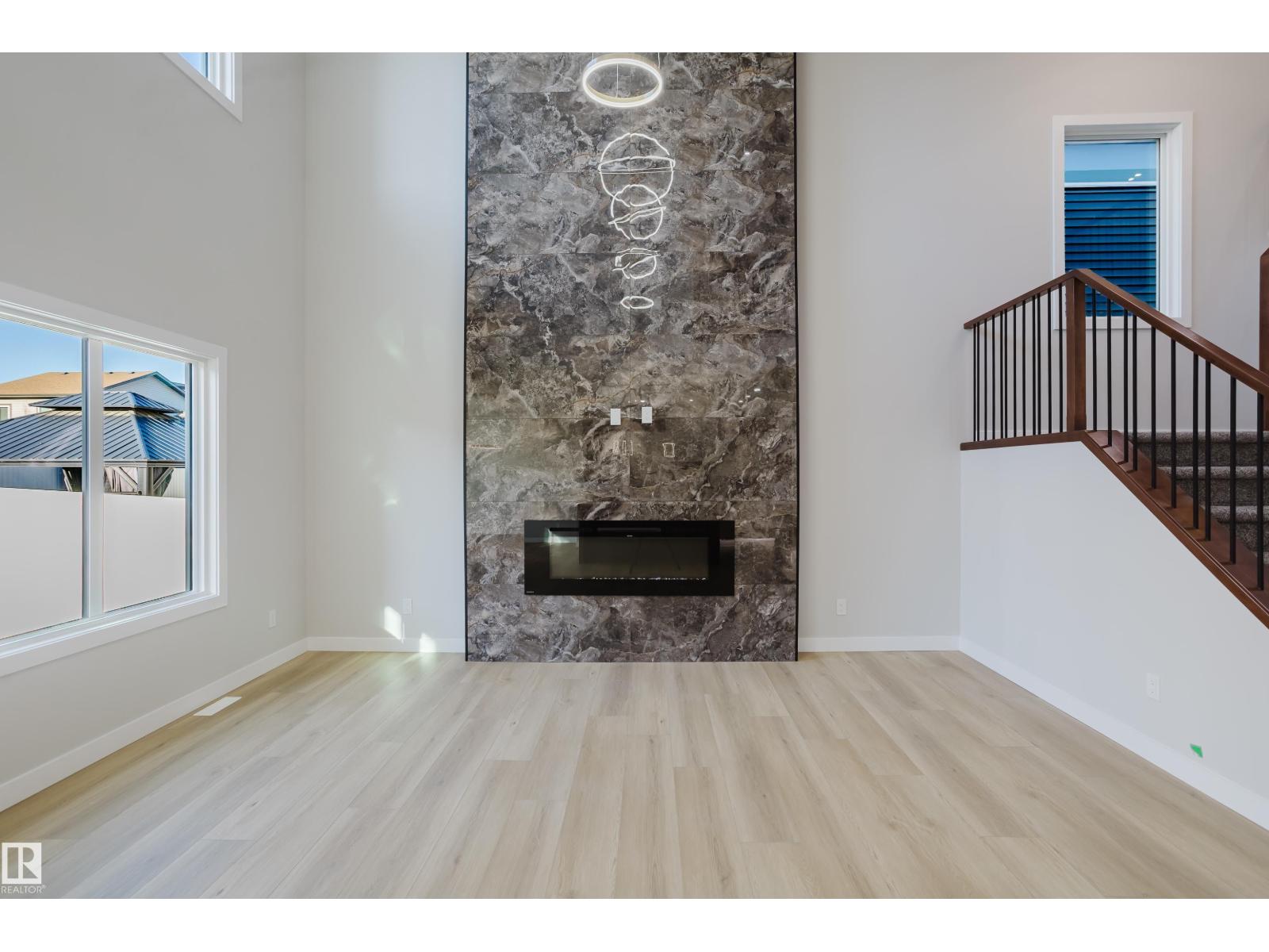 15108 14 ST NW, Edmonton