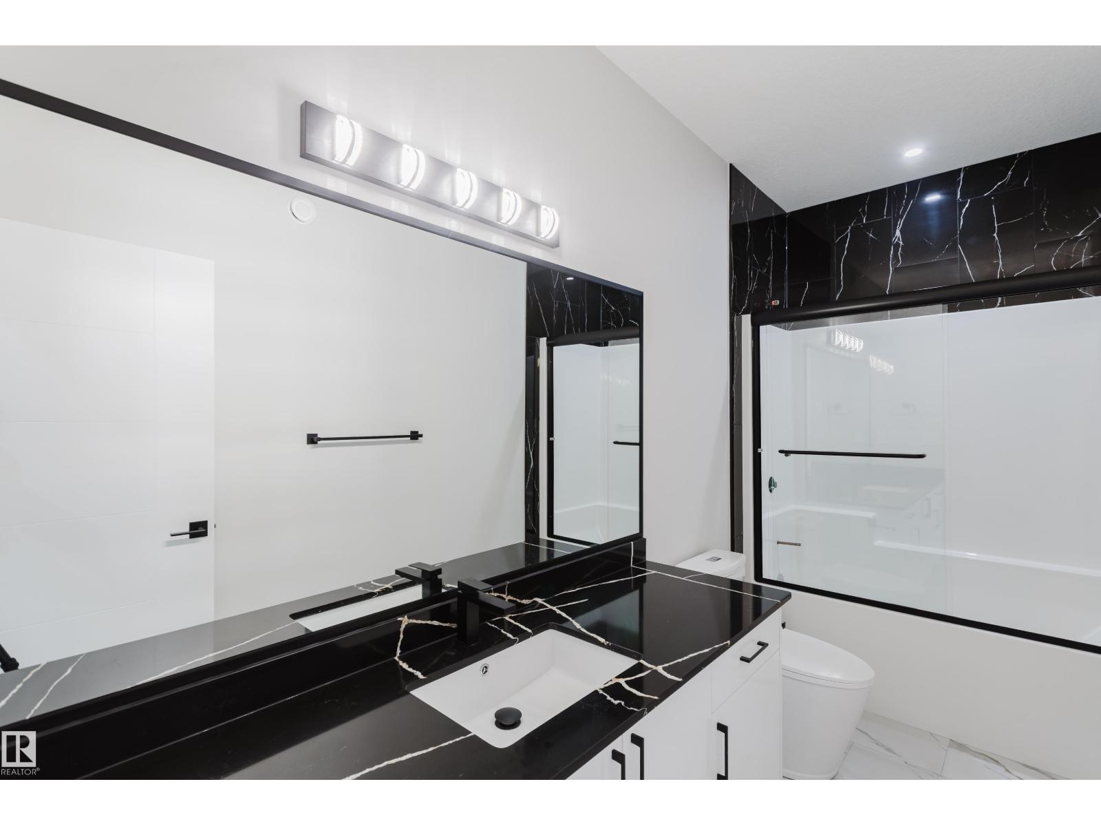 15108 14 ST NW, Edmonton