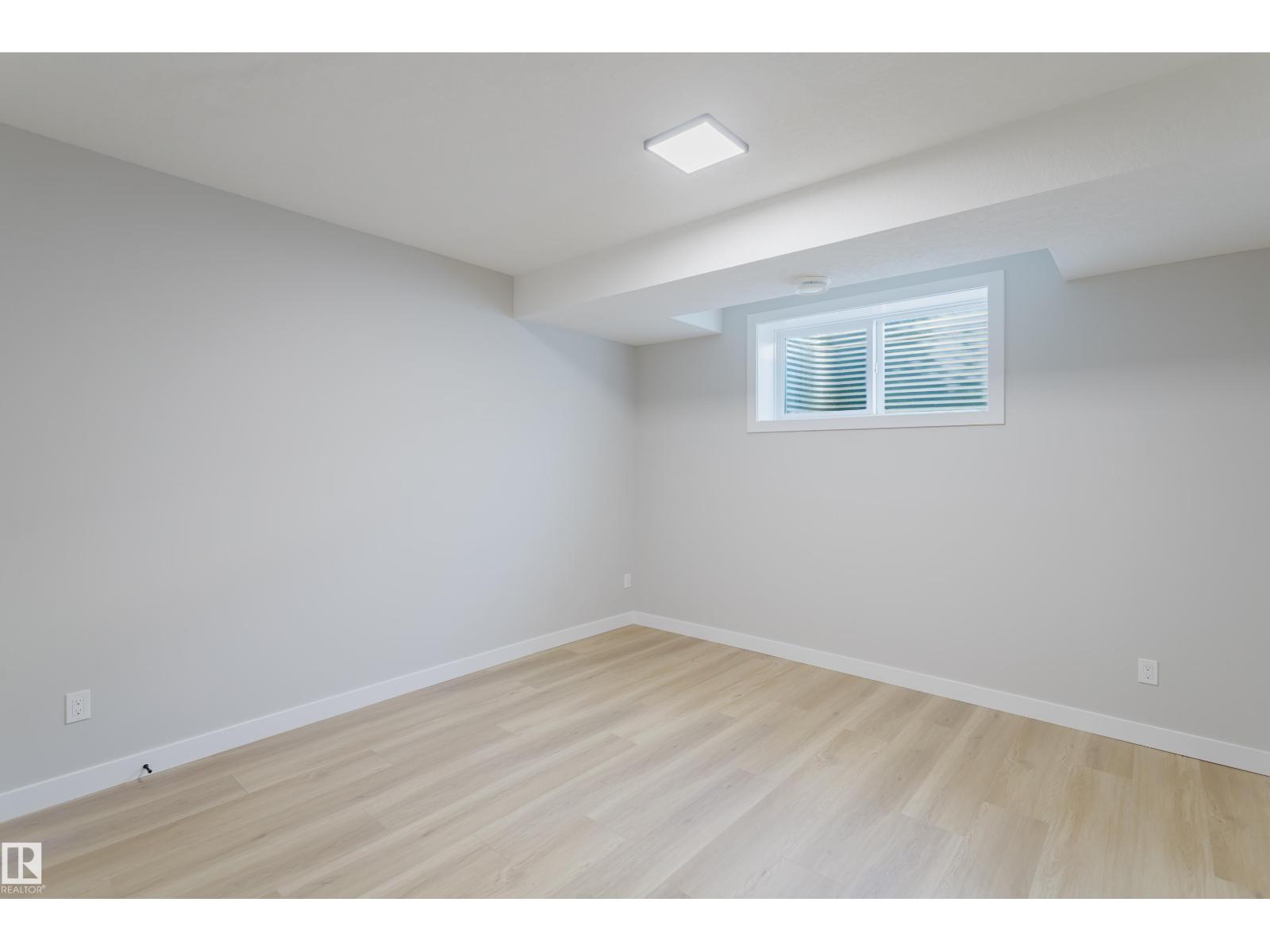 15108 14 ST NW, Edmonton