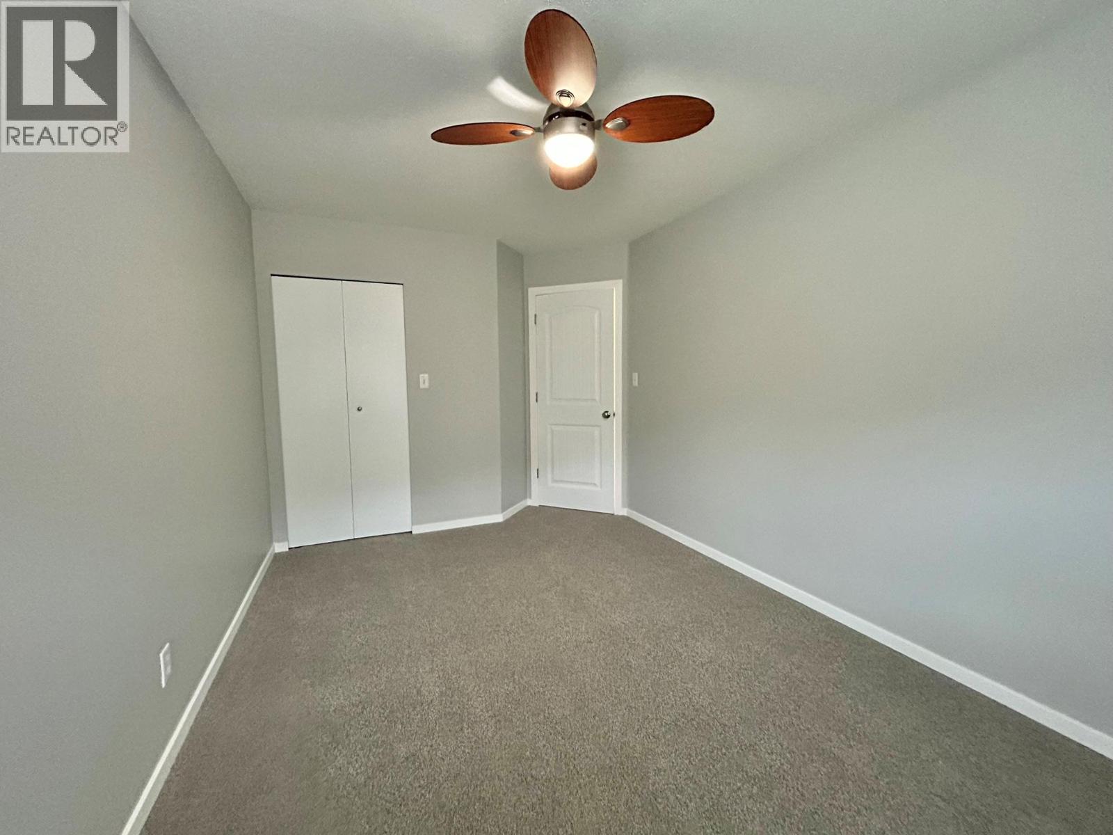 1884 COALSHUTE Road, Grand Forks