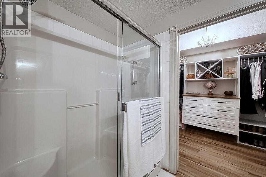 Single Family House for Sale in   Country Village Road NE Country Hills Village Calgary 