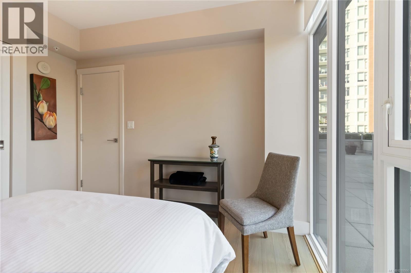 303 83 Saghalie Road, Victoria