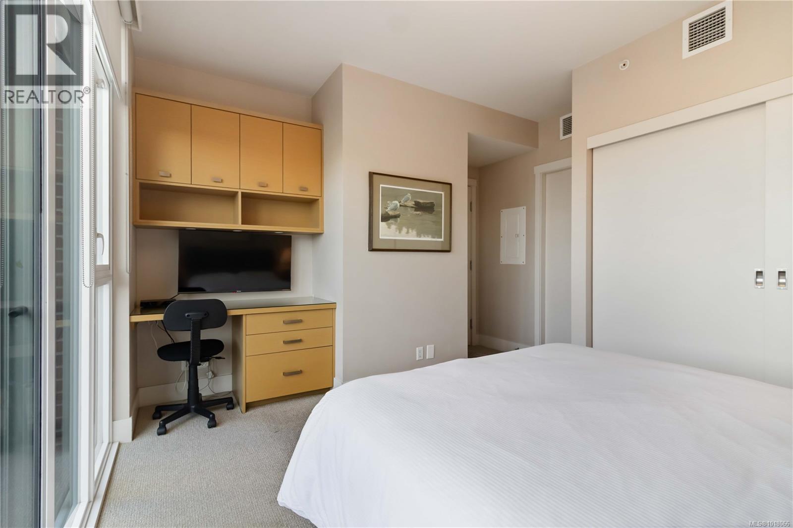 303 83 Saghalie Road, Victoria